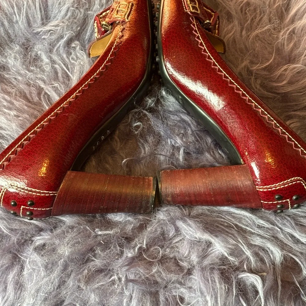 Tod's Burgundy Leather Women's Loafers - Picture 2 of 8
